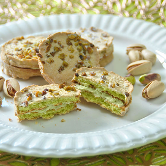 鬆化口感 開心果奶油夾心餅乾