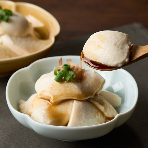 使用北方大豆！濃厚鹹豆腐（附醬汁）2p