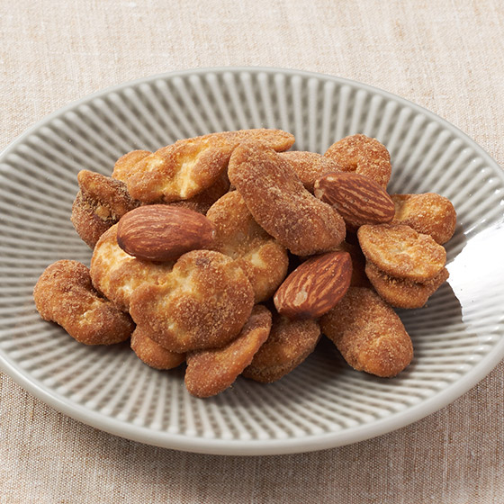 混合鹽味焦糖蠶豆杏仁