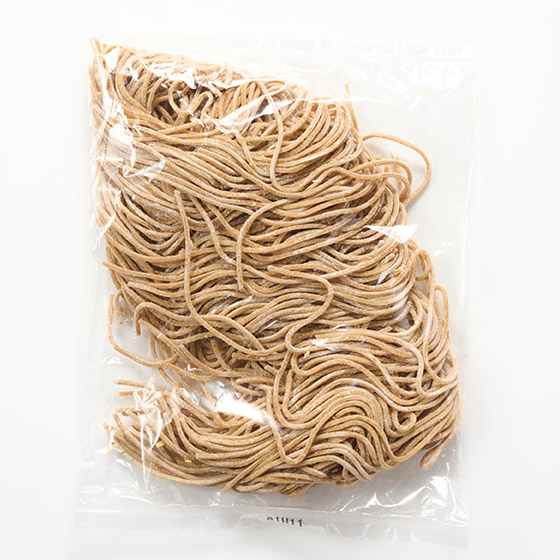 龜製麵謹製 暖心風味豐富的金時生薑麵（生麵）