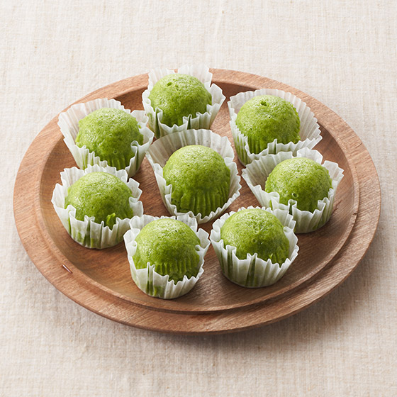 清香撲鼻！蘿蔔葉蒸麵包