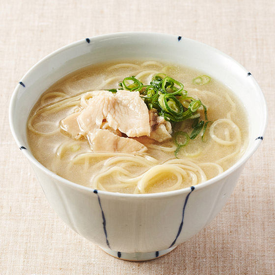 一鍋就搞掂！九條蔥雞肉蕎麥麵