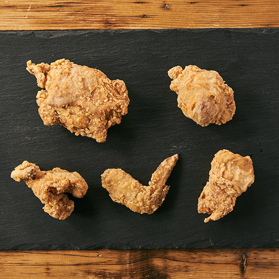 可以享受各種部位！帶骨炸雞