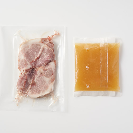 加入麵條！附烤豬肉 冷製清湯