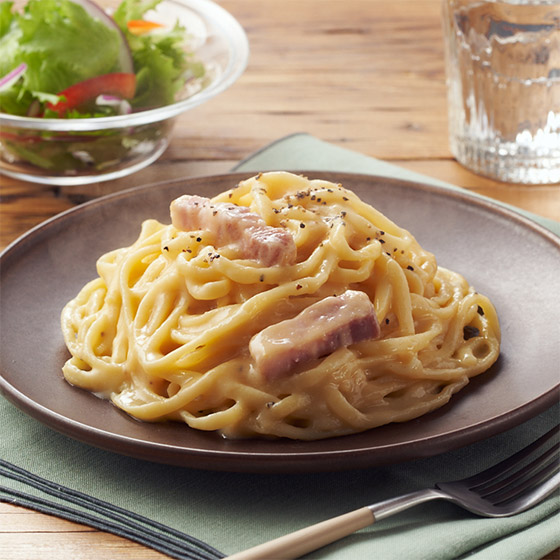 微波爐輕鬆加熱！濃郁Q彈卡邦尼意粉