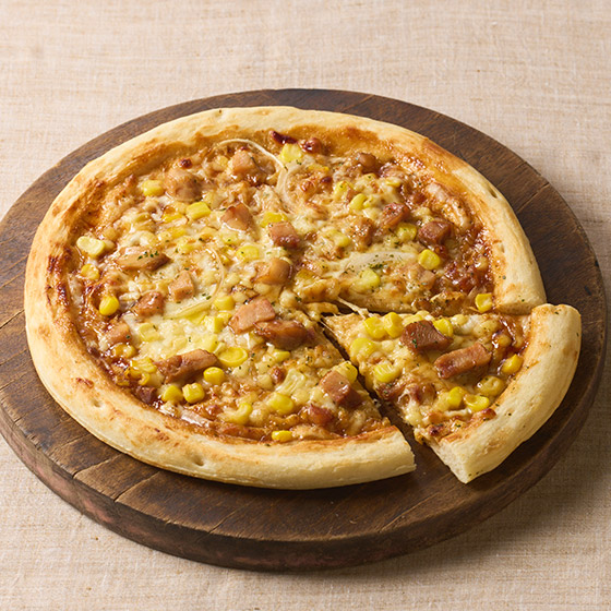 脆脆嫩嫩！拿坡里風照燒雞肉薄餅