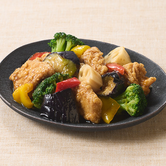 黑醋炸雞塊配彩色蔬菜