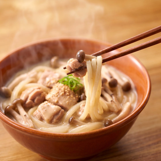 香滑濃郁！芝麻豆乳味噌雞腿肉烏冬湯料(每餐$54x2包)