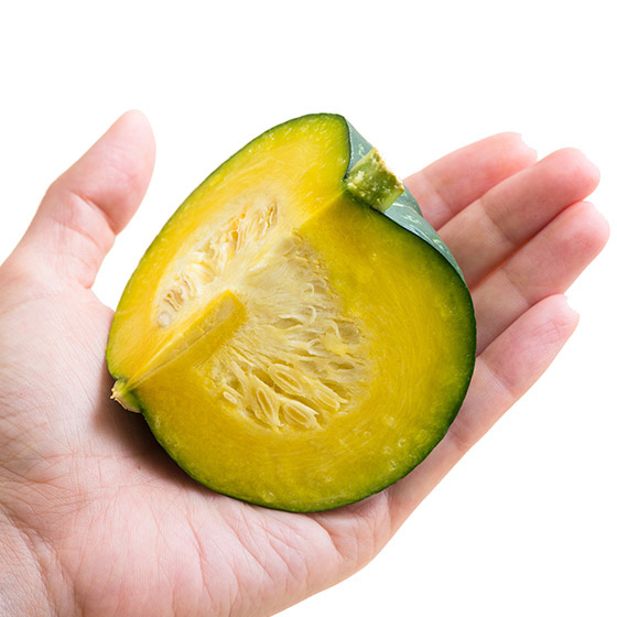 似青瓜的食感 沙律南瓜 1/4切 (北海道産)