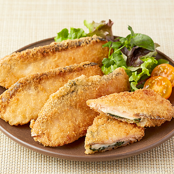 配料亮眼系列 炸菠菜芝士三文魚塊 4塊 220g （岩手縣製）