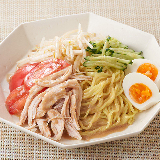 加入蔬菜肉類DIY 芝麻醬中華冷麵
