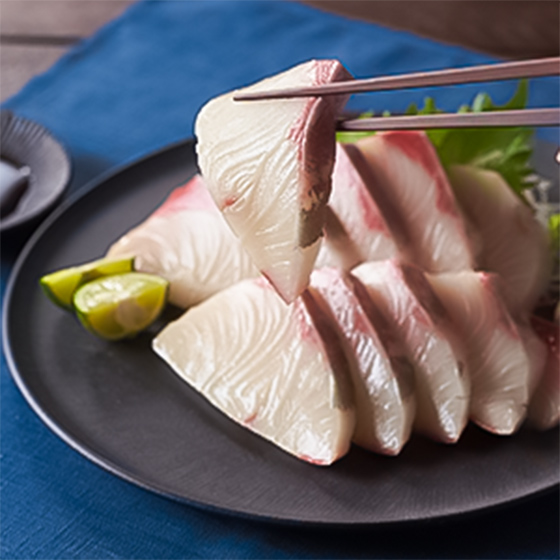 感受魚脂的香甜愛媛縣產鰤魚刺身 近魚頭部分腩肉 有機野菜通販ｏｉｓｉｘ おいしっくす