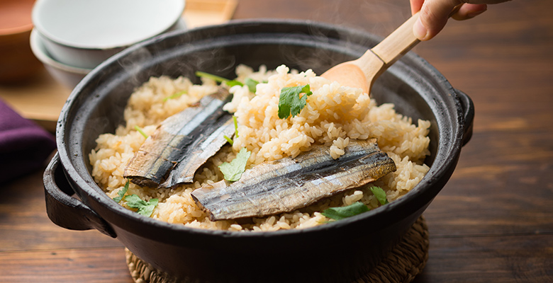 特製鮮香醬汁 煮飯專用去骨秋刀魚